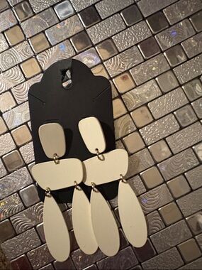 Minimalist Ivory Drop Statement Earrings